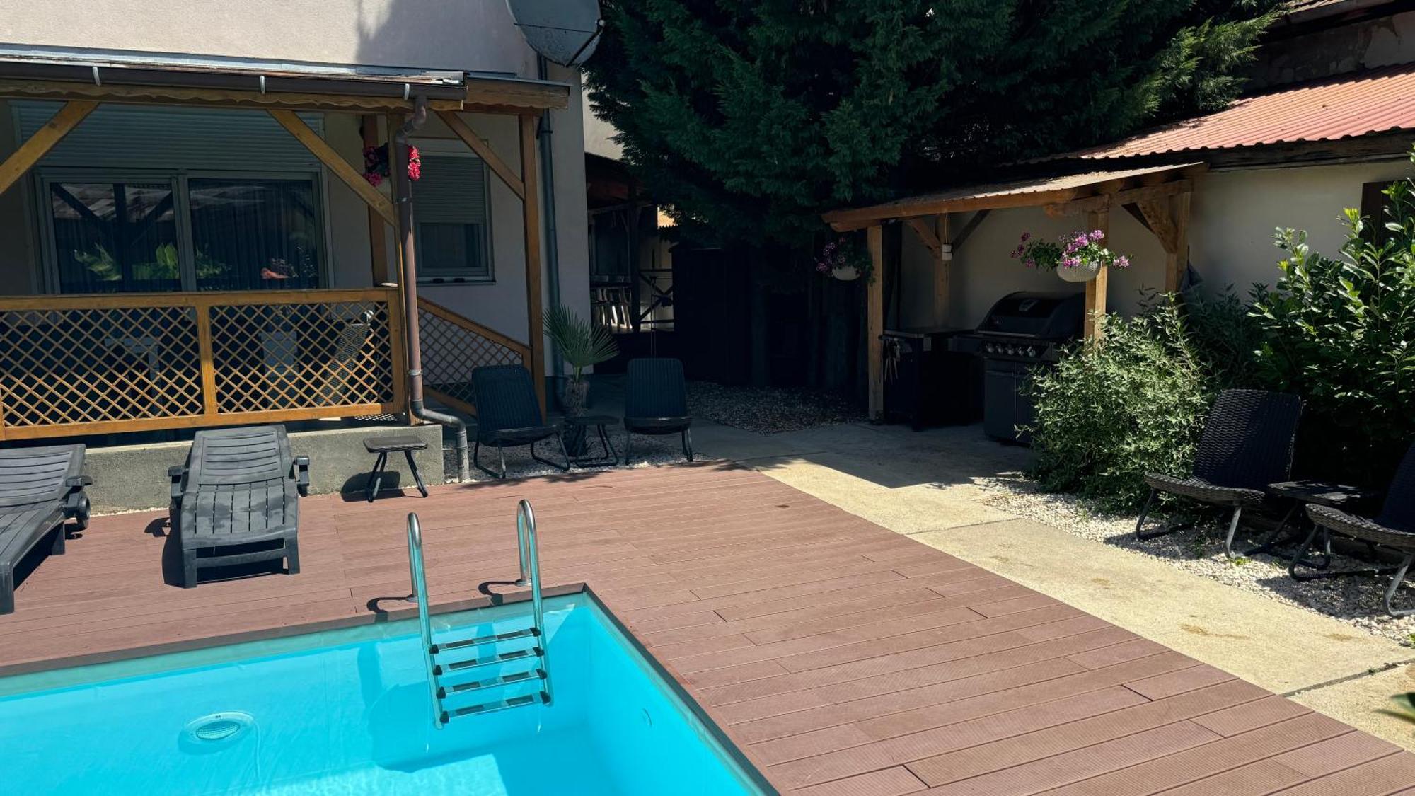 Veronika Lux Apartman Hajdúszoboszló Exteriör bild